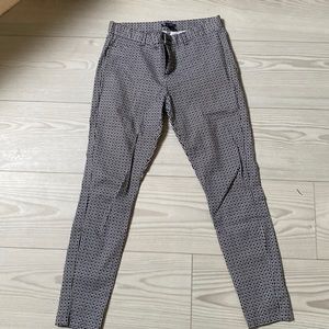 Gap Patterned dress pants size 4